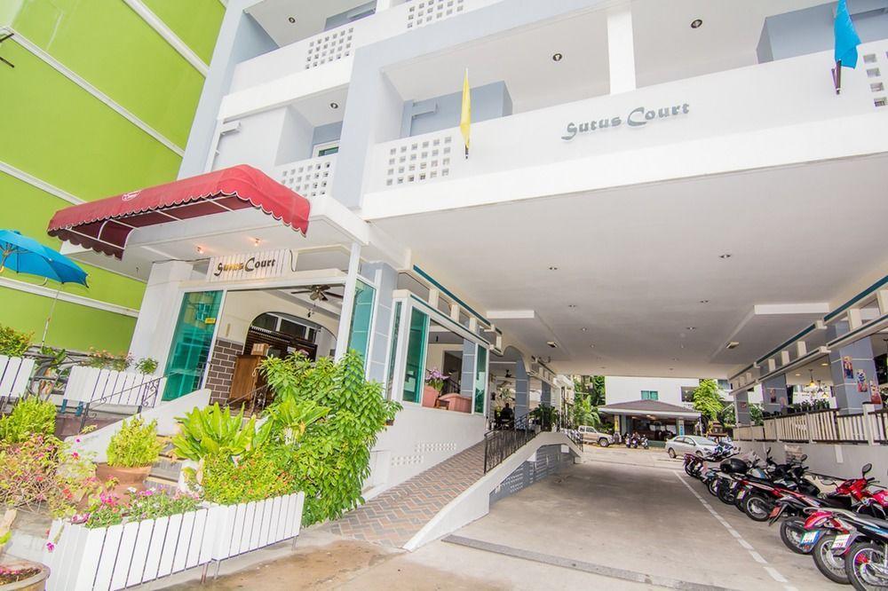 Hotel Sutus Court 3 Pattaya Esterno foto